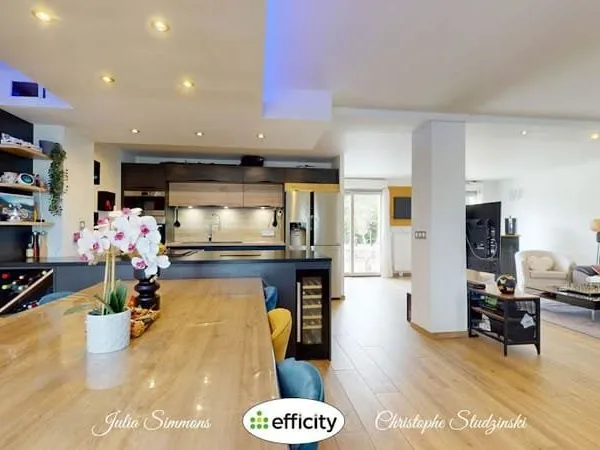 Maison 8 pièces 184 m²