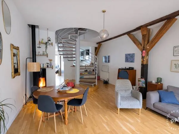Appartement 6 pièces 145 m²