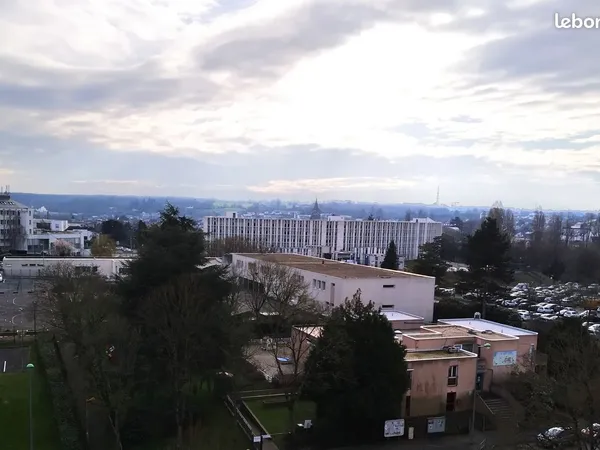 Appartement T3 avec balcon sud