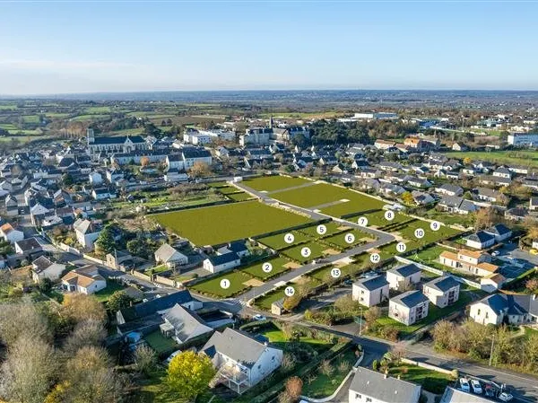 Terrain en lotissement 341 m²