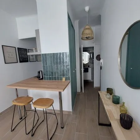 Appartement Location Marseille 1p 23m² 700€