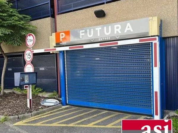 Parking/box 12 m² Schiltigheim