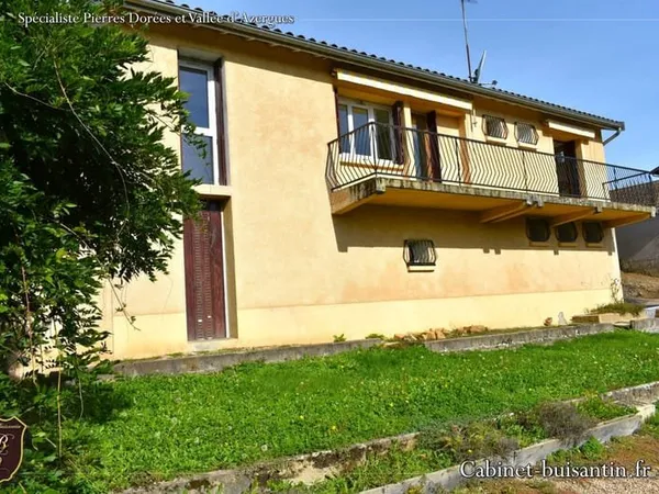 Maison de village avec terrain