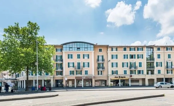 Studio 1 pièce 18 m²