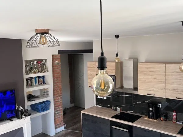Appartement T4 contemporain neuf