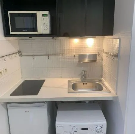 Studio 1 pièce 10 m²