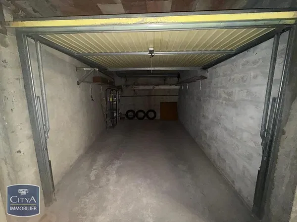 Stationnement Location Marseille   110€