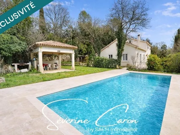 Villa avec Piscine à Besse-sur-Issole - Cadre naturel et environnement préservé