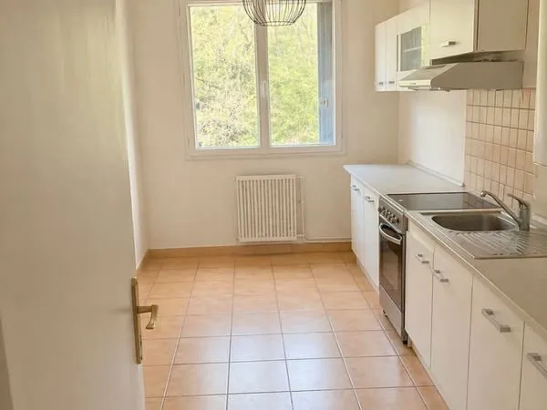 F4 (+ possibilité de garage)