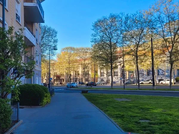 Appartement 55 m2 T2 T3 garage place parking stationnement cours fauriel st etienne proche école