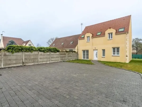 Maison 6 pièces 141 m²