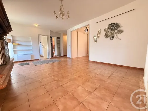Appartement 4 pièces 104 m²