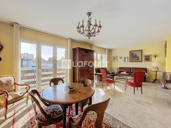 Appartement PESSAC Centre