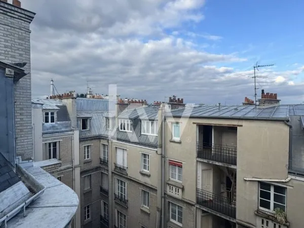 Paris ( 75016) À Vendre Studio meublé 15,07 m²