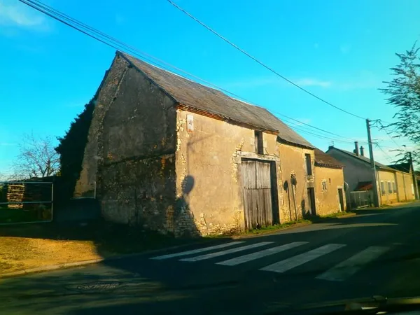 GRANGE LIBRES TOUS USAGES OU STOCKAGE +JARDIN