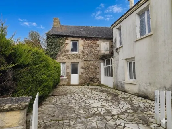 Maison 3 Chambres 107 m2 et dépendances