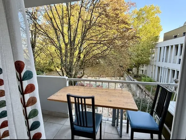 LYON 9 SAINT RAMBERT VENTE APPARTEMEN TYPE 3 2 CHAMBRES AVEC