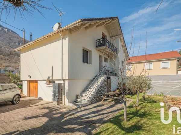 Maison 5 pièces 102 m²