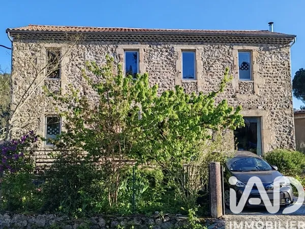 Maison 6 pièces 143 m²