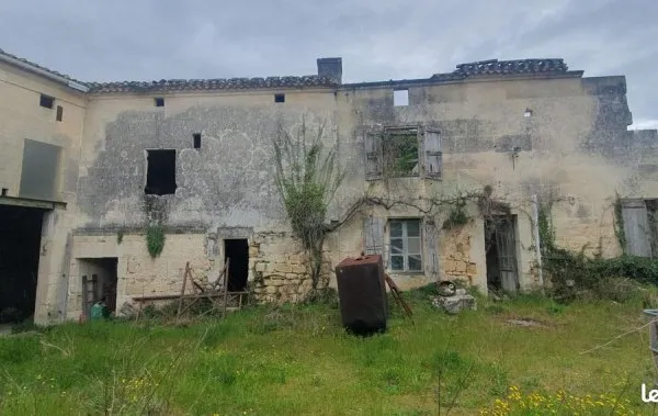 Maison 2 pièces 224 m²