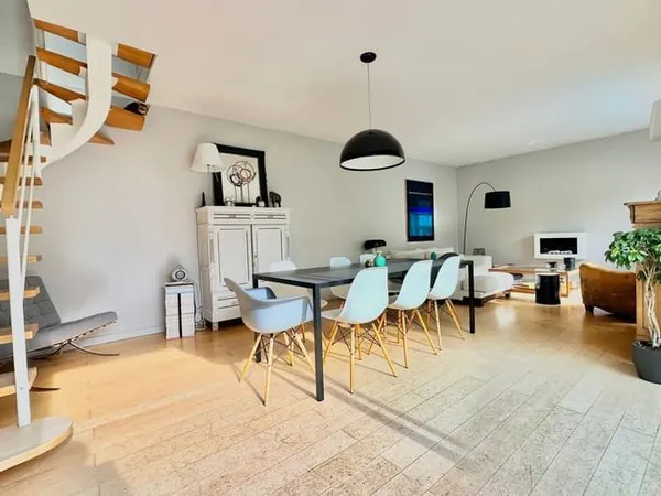 Maison 5 pièces 135 m²
