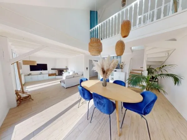 Maison 7 pièces 190 m²