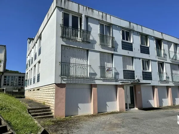 A vendre à Sanilhac, appartement F2/F3 avec garage