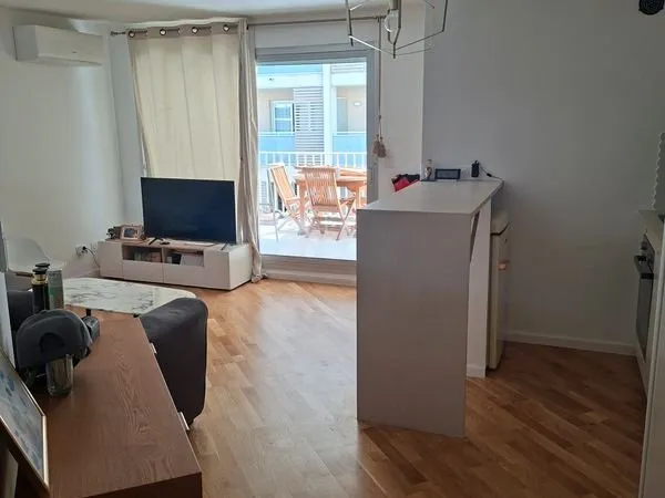 Apartement deux pièces Saint Laurent du Var
