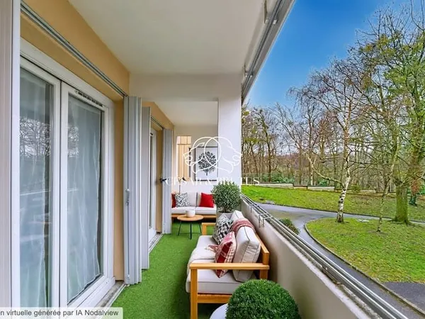 Grand appartement familial, 5 chambres, balcon et stationnement