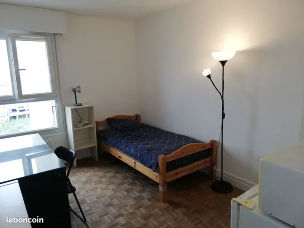 Chambre meuble a louer dans appartement tout confort a paris