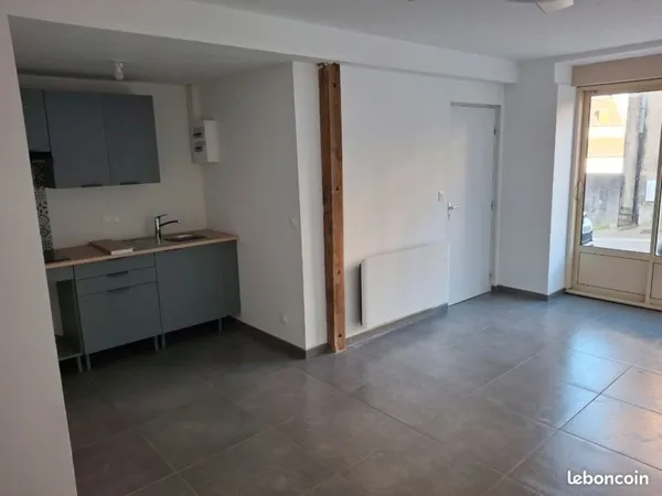 Studio calme gueret centre