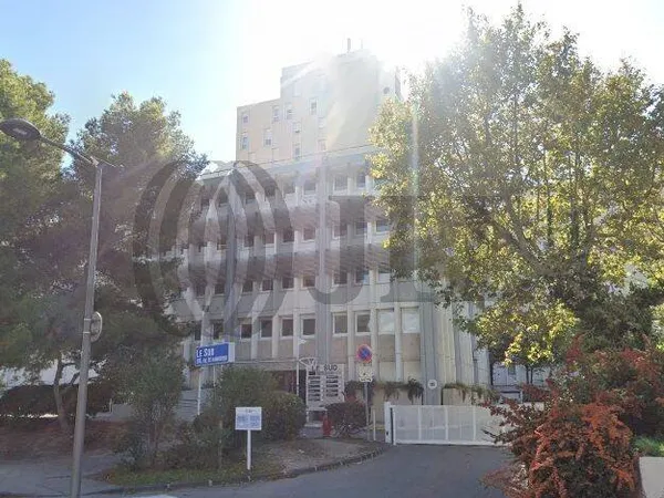 Bureaux 386 m²