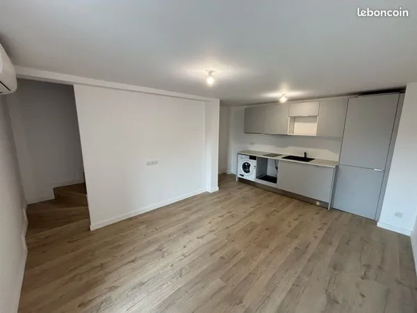 Appartement F2 proche centre ville