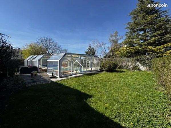 Maison 6 pièces 153 m²