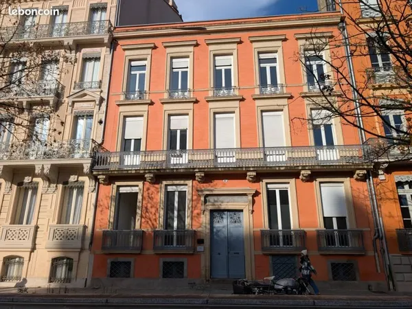 Local commercial 66 m² Toulouse