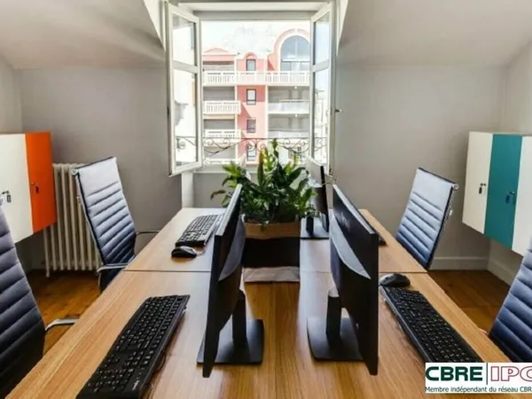 Bureaux 16 m²