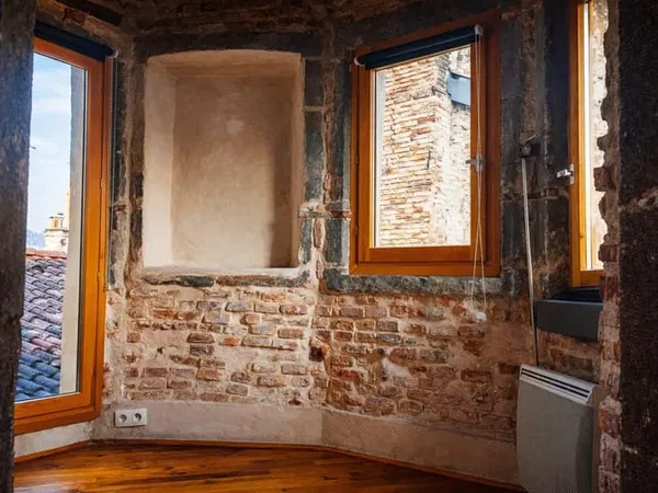 Appartement 1 pièce 64 m²