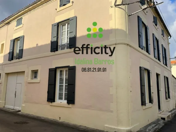Maison 6 pièces 220 m²