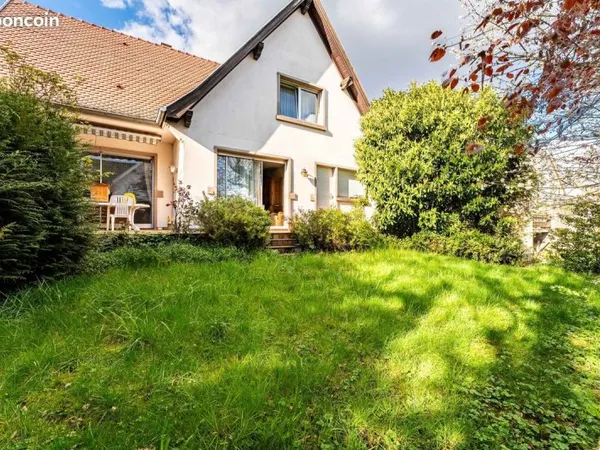 Villa 7 pièces 178 m²