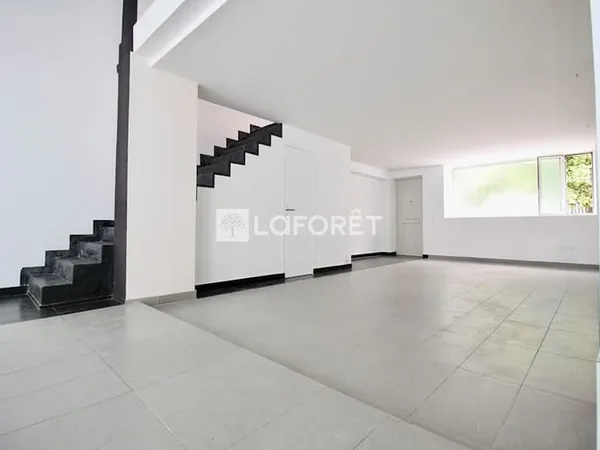 Loft 5 pièces 113 m²