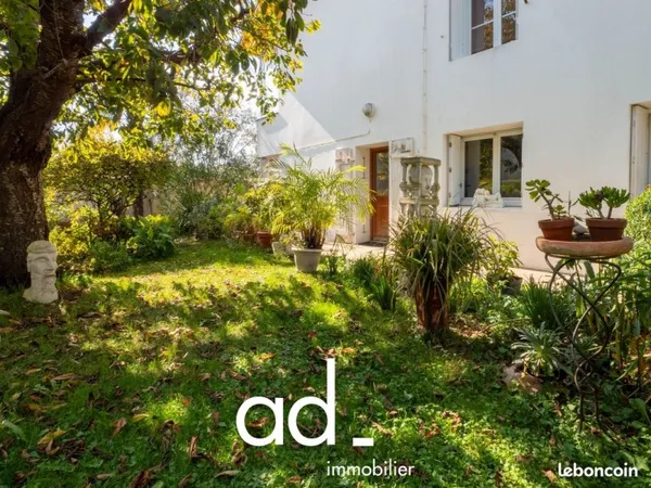 Maison de ville 8 pièces 180 m²