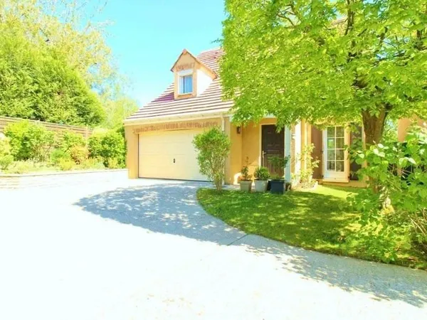 Maison 6 pièces 125 m²