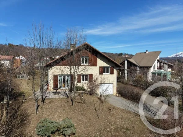Maison 5 pièces 85 m²