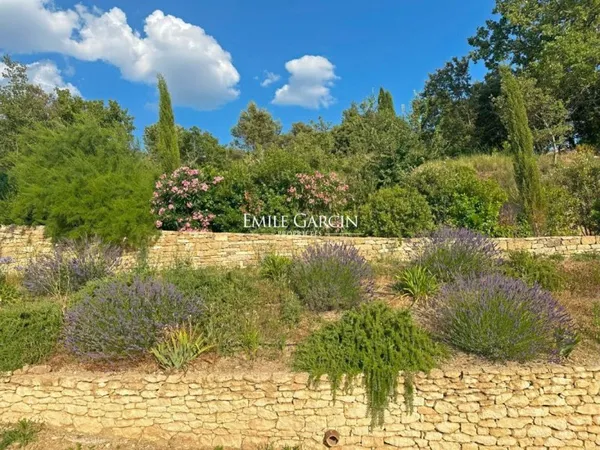 A vendre, en Confidentiel, Mas, à Ménerbes, vue Luberon.