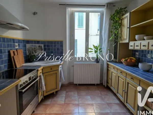 Maison 9 pièces 130 m²