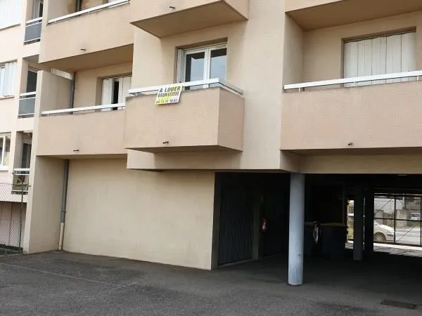 Studio 1 pièce 20 m²