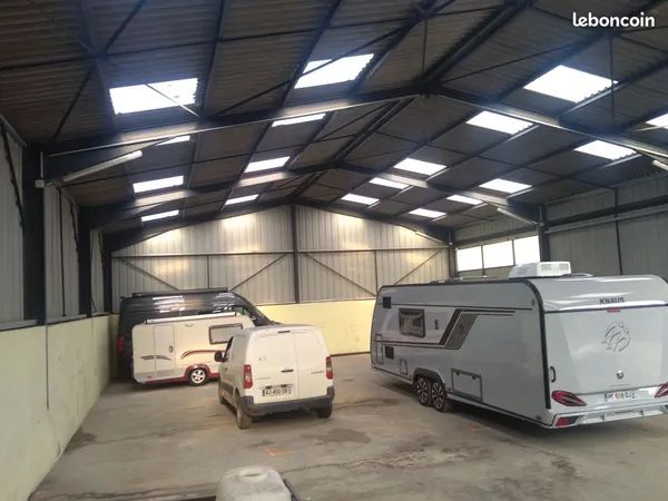 Emplacements pour hivernage camping car et caravane