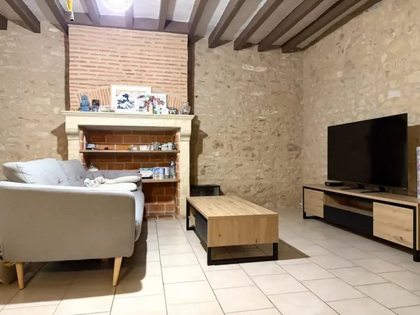 MAISON DE VILLE - 2 CHAMBRES