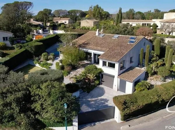VILLA 160 m2 SAINT RAPHAEL