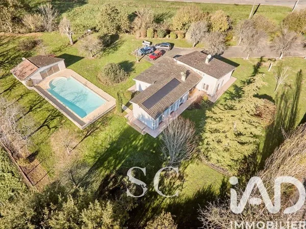 Maison 4 pièces 122 m²